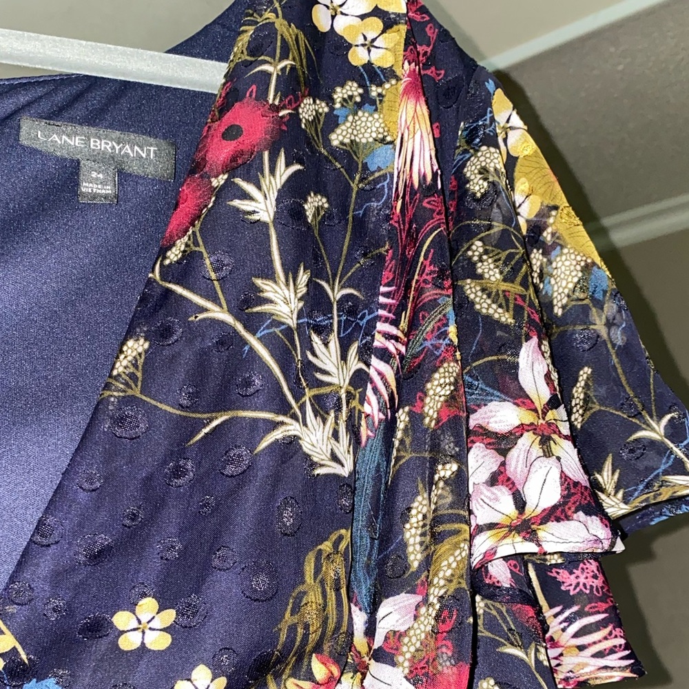 LANE BRYANT FLORAL CHIFFON CLIP DOT SURPLICE MAXI DRESS - Picture 13 of 14